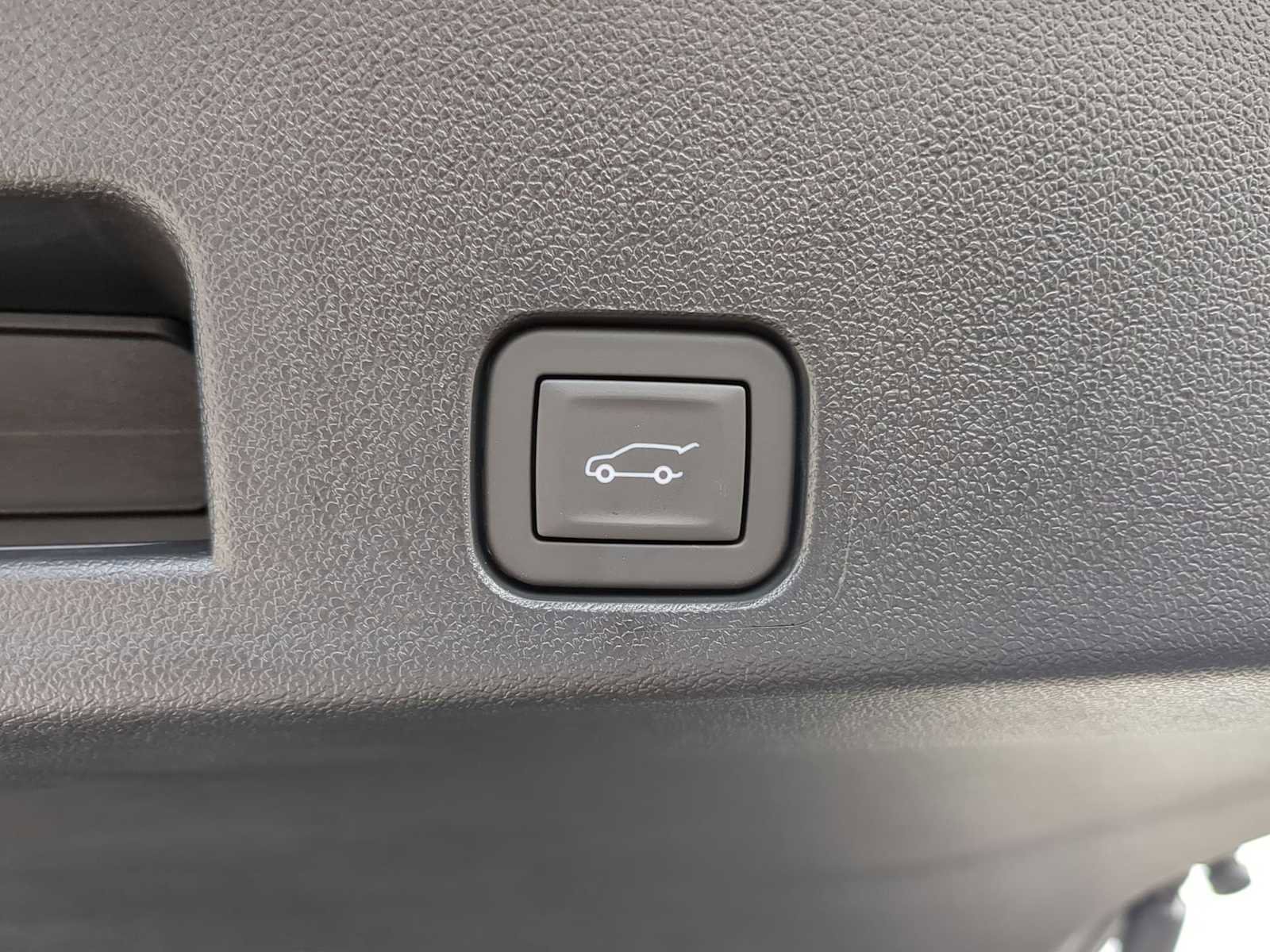 New 2025 GMC Acadia Elevation w/ Elevation Premium Package image 28