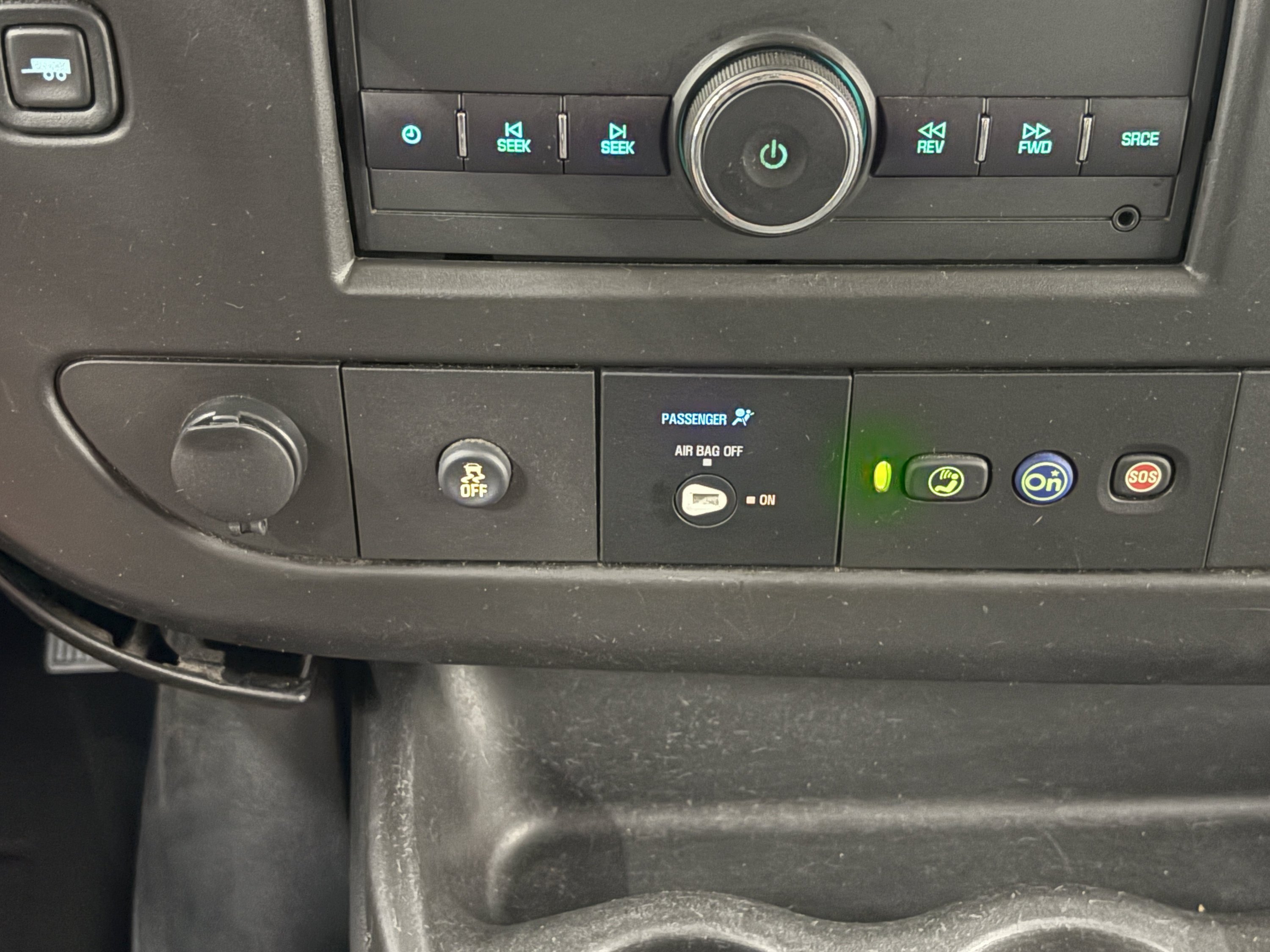 Used 2021 Chevrolet Express 3500 Extended w/ Driver Convenience Package RWD image 17