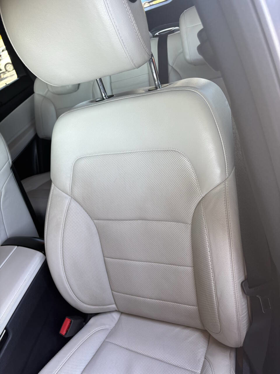 Used 2017 Mercedes-Benz GLS 550 4MATIC image 22