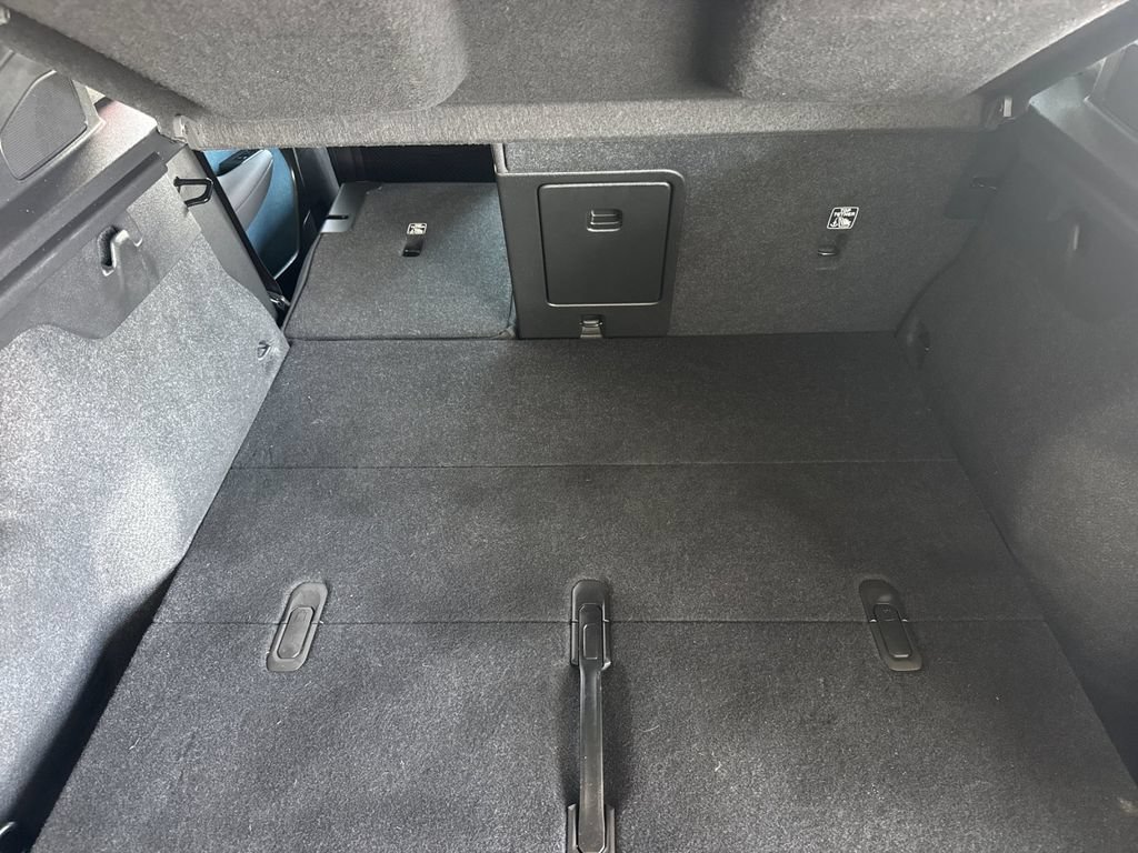 Certified 2023 Volvo C40 P8 Recharge Plus AWD/4WD image 14