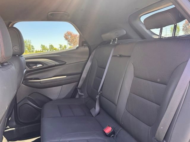 Used 2023 Chevrolet TrailBlazer RS AWD/4WD image 31