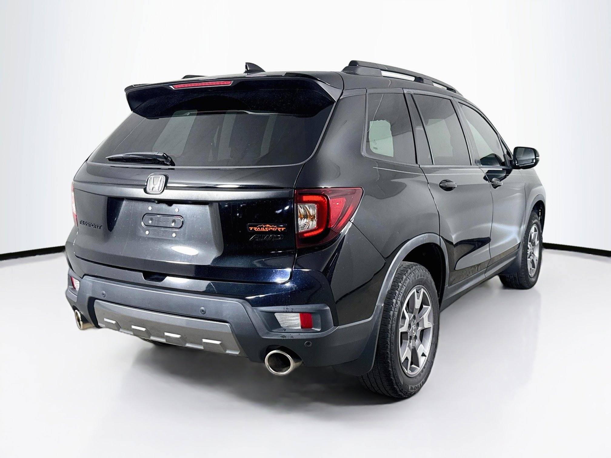 Certified 2023 Honda Passport TrailSport image 33