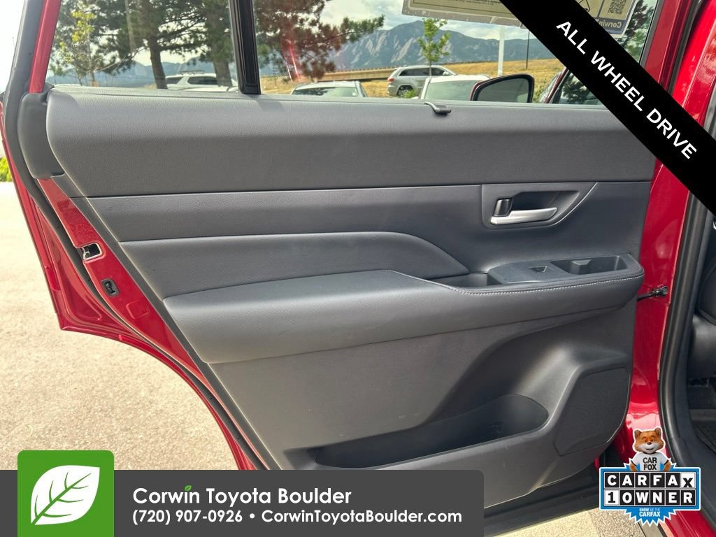 Used 2025 Toyota Grand Highlander AWD Hybrid image 20