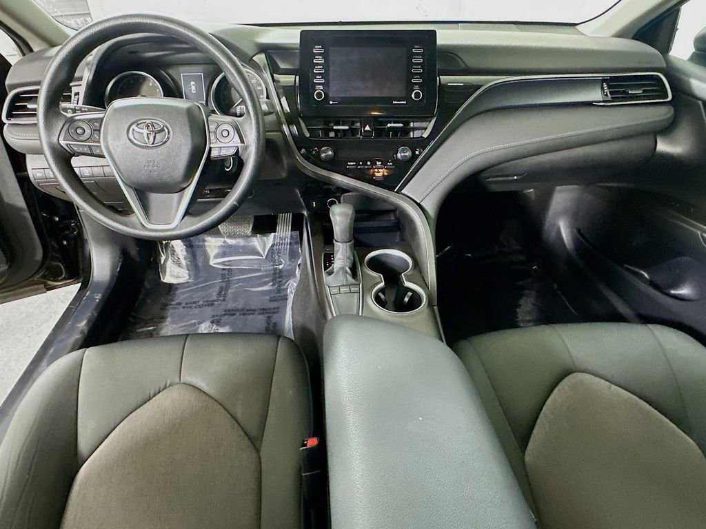 Used 2022 Toyota Camry LE image 16