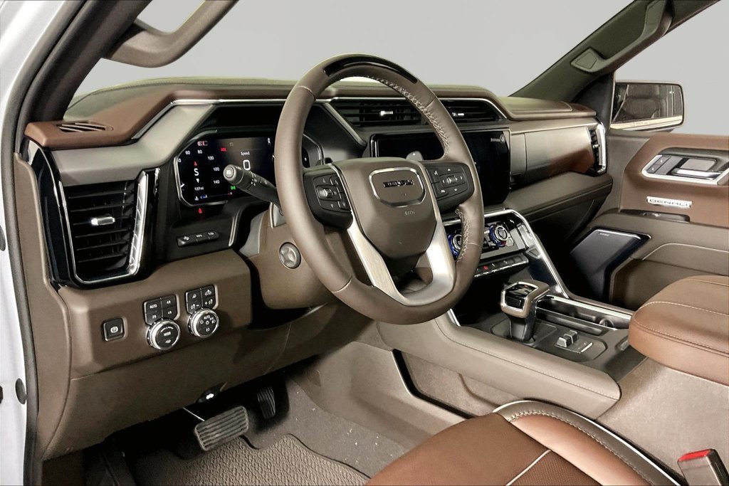 New 2026 GMC Sierra 1500 Denali w/ Technology Package AWD/4WD image 8