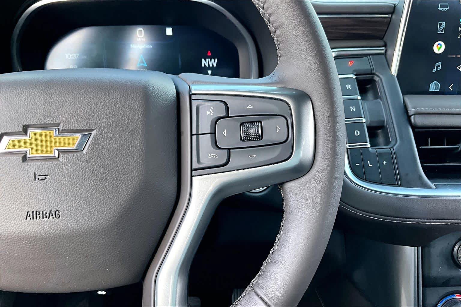 Used 2022 Chevrolet Tahoe LT w/ Luxury Package RWD image 25