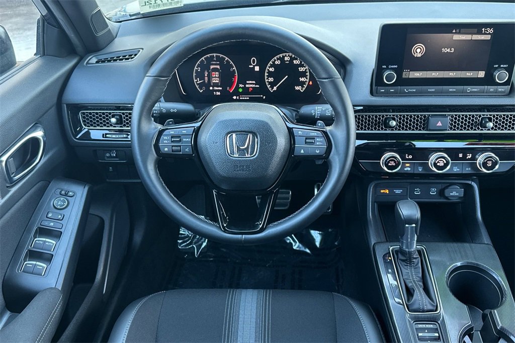 Used 2025 Honda Civic Sport image 12