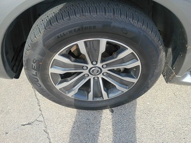 Used 2020 Nissan Armada SL w/ Premium Package image 8