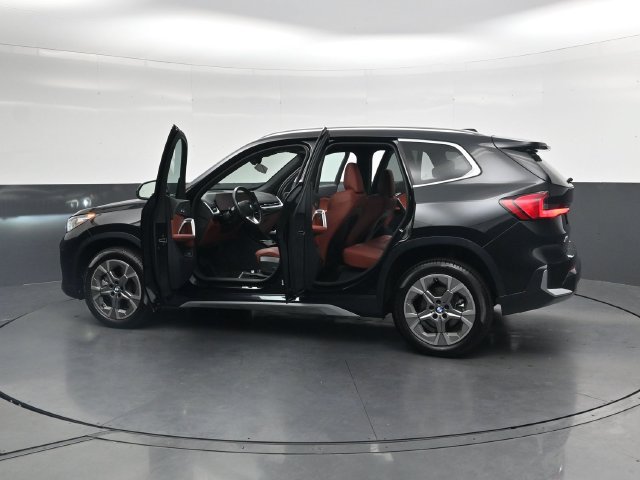 Used 2026 BMW X1 xDrive28i AWD/4WD image 41