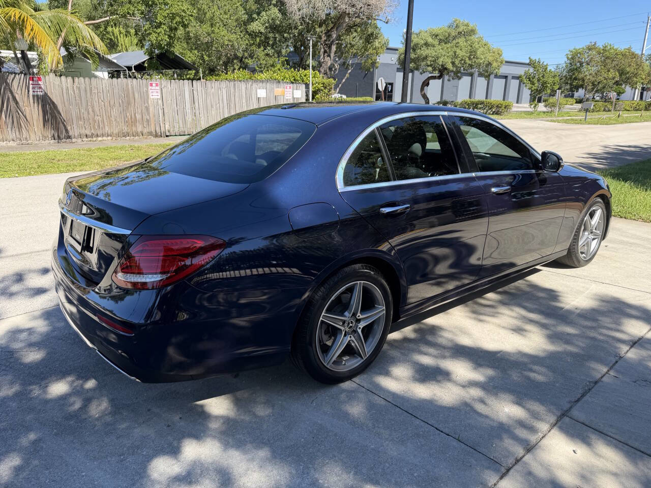 Used 2020 Mercedes-Benz E 350 Sedan image 8