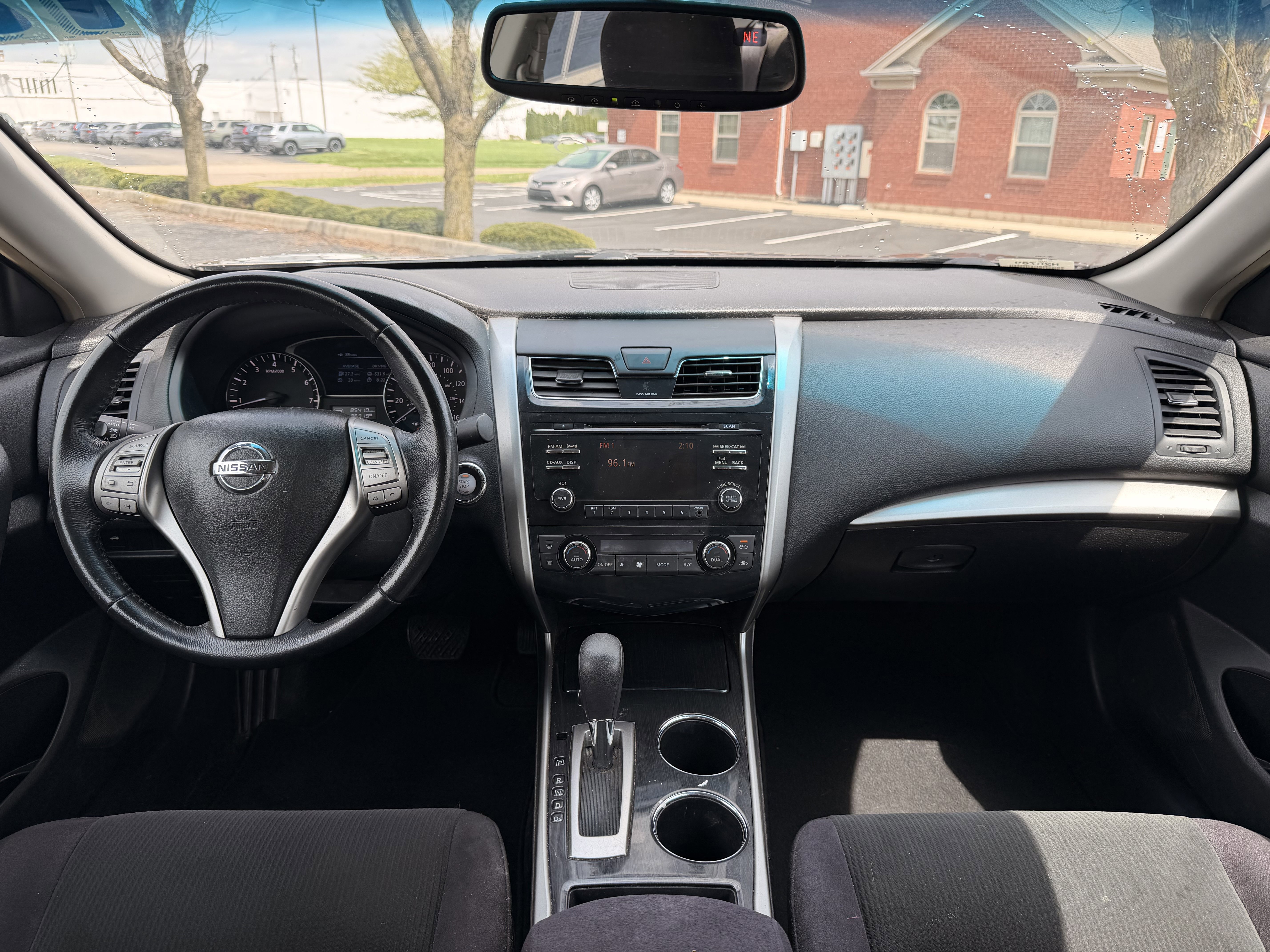 Used 2013 Nissan Altima 2.5 SV w/ 2.5SV Convenience Pkg image 16