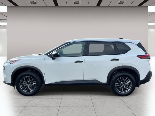 Used 2023 Nissan Rogue S AWD/4WD image 7