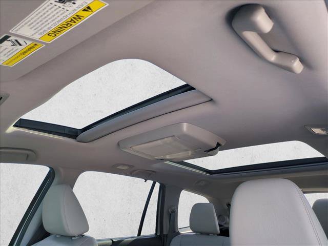Used 2022 Honda Pilot Elite image 16