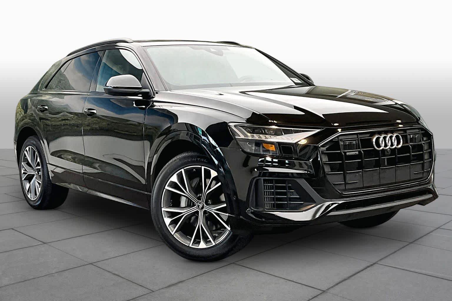 Used 2023 Audi Q8 Premium w/ Convenience Package AWD/4WD image 3