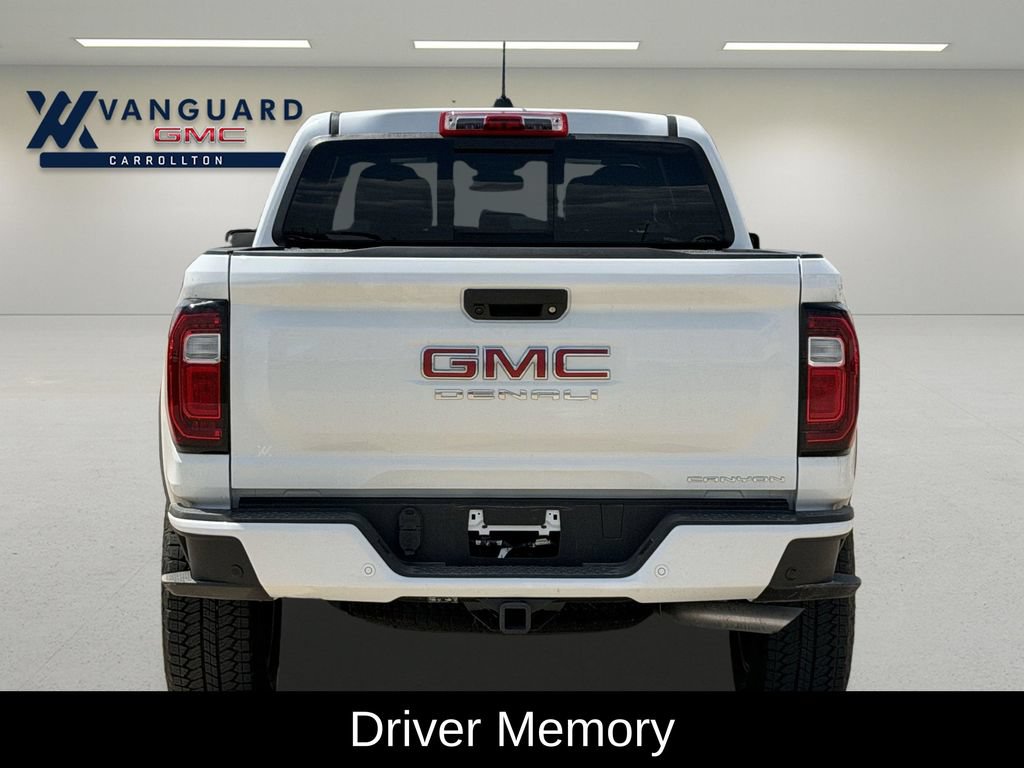 Used 2026 GMC Canyon Denali AWD/4WD image 8