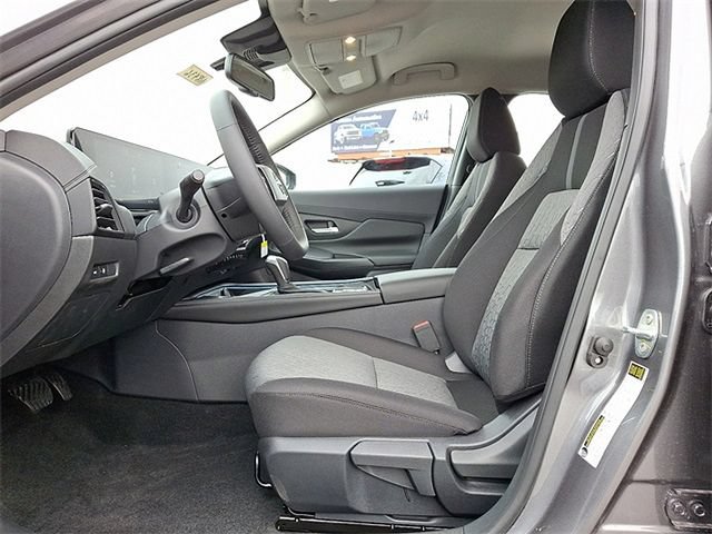 New 2026 Nissan Sentra SV w/ SV Convenience Package FWD image 34