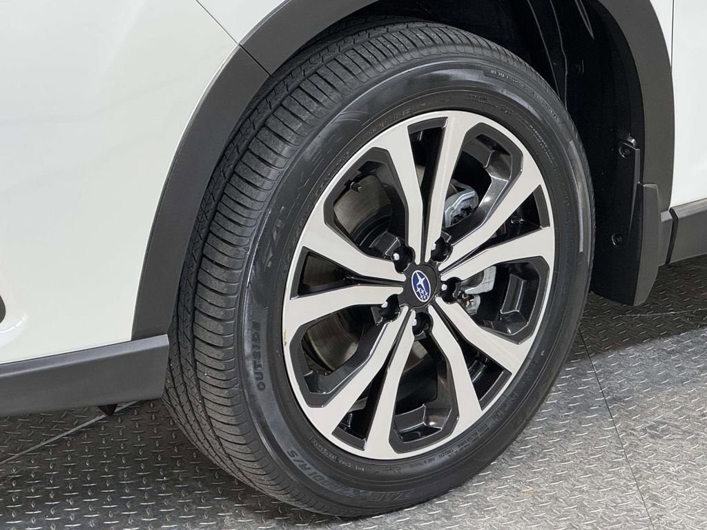 Used 2024 Subaru Forester Limited w/ Pop Package 2 image 9