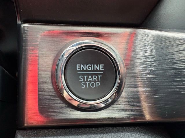 Used 2025 Ford F450 Lariat w/ Chrome Package AWD/4WD image 26
