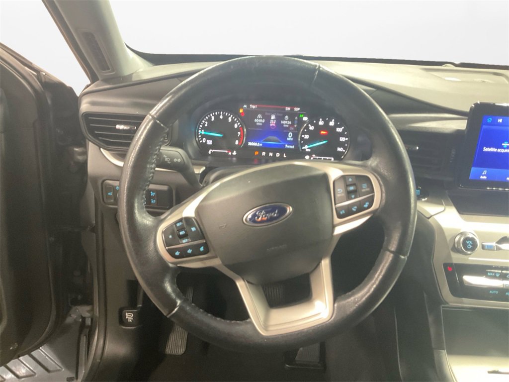 Used 2022 Ford Explorer XLT w/ Class IV Trailer Tow Package image 12