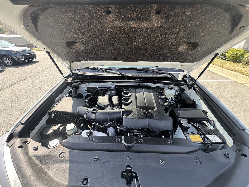 Used 2022 Toyota 4Runner TRD Off-Road Premium w/ Moonroof Package image 10