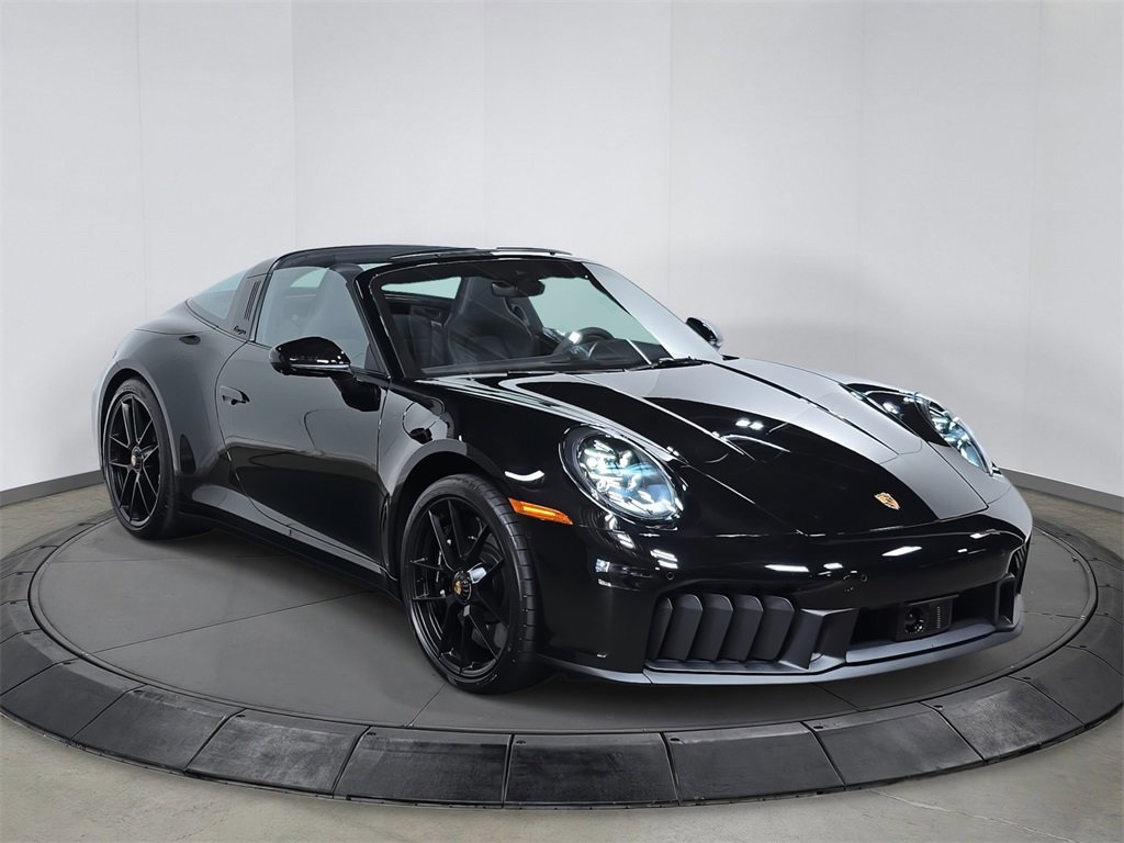 Used 2025 Porsche 911 Targa 4 GTS image 9
