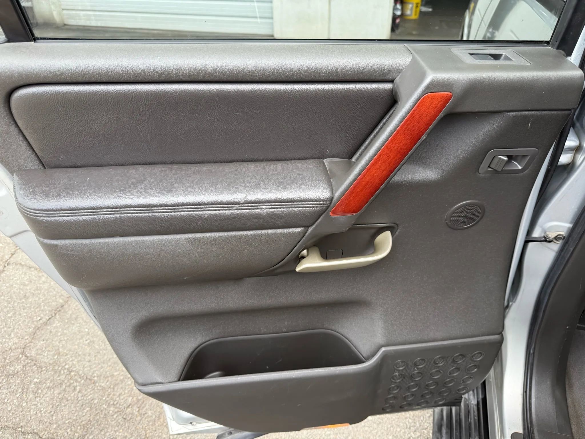 Used 2006 INFINITI QX56 4WD image 23