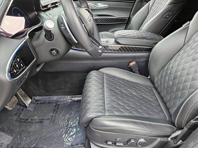 Used 2024 Genesis GV70 3.5T Sport w/ Sport Prestige Package image 16
