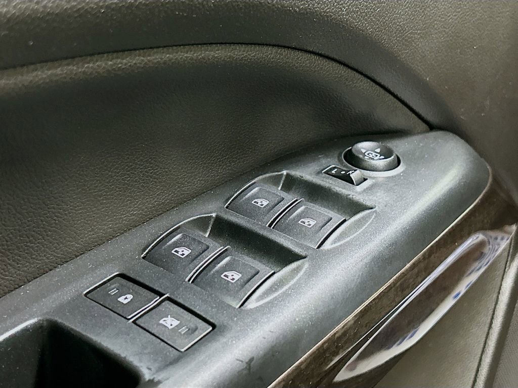 Used 2018 GMC Canyon SLE w/ Trailering Package image 17