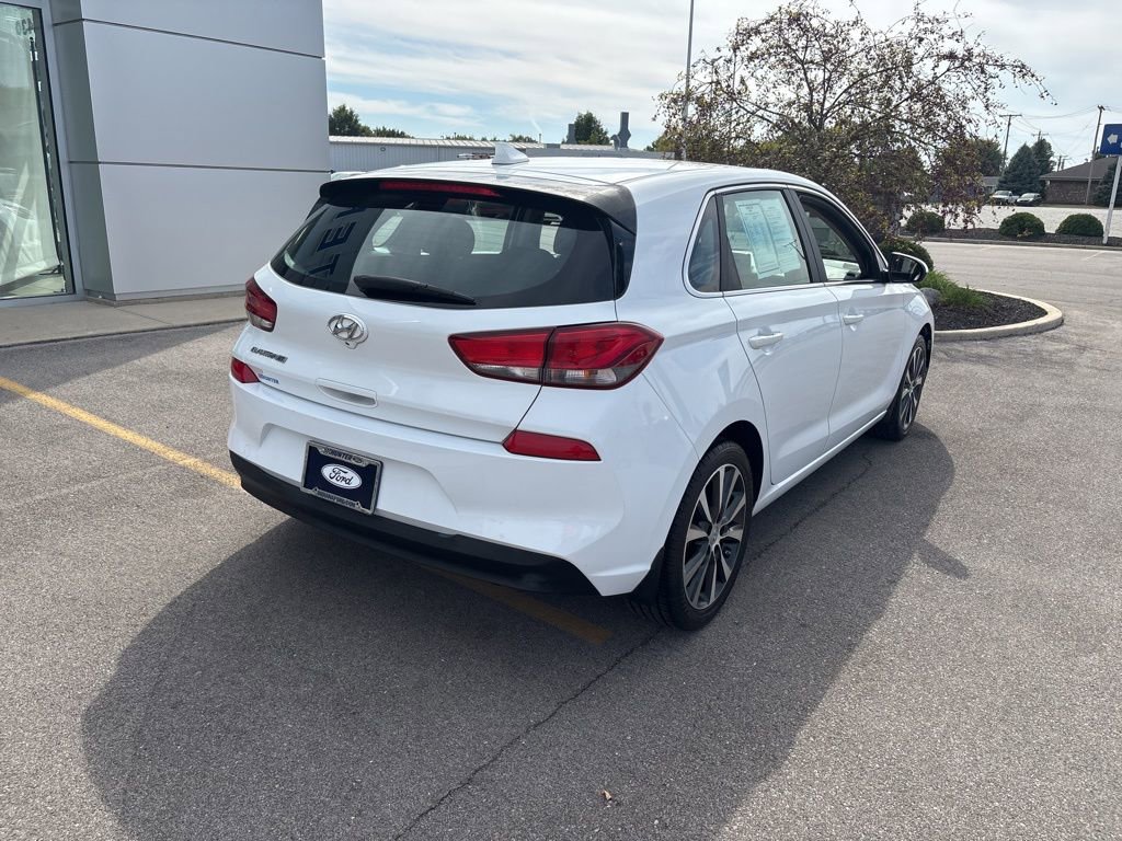 Used 2020 Hyundai Elantra GT image 9