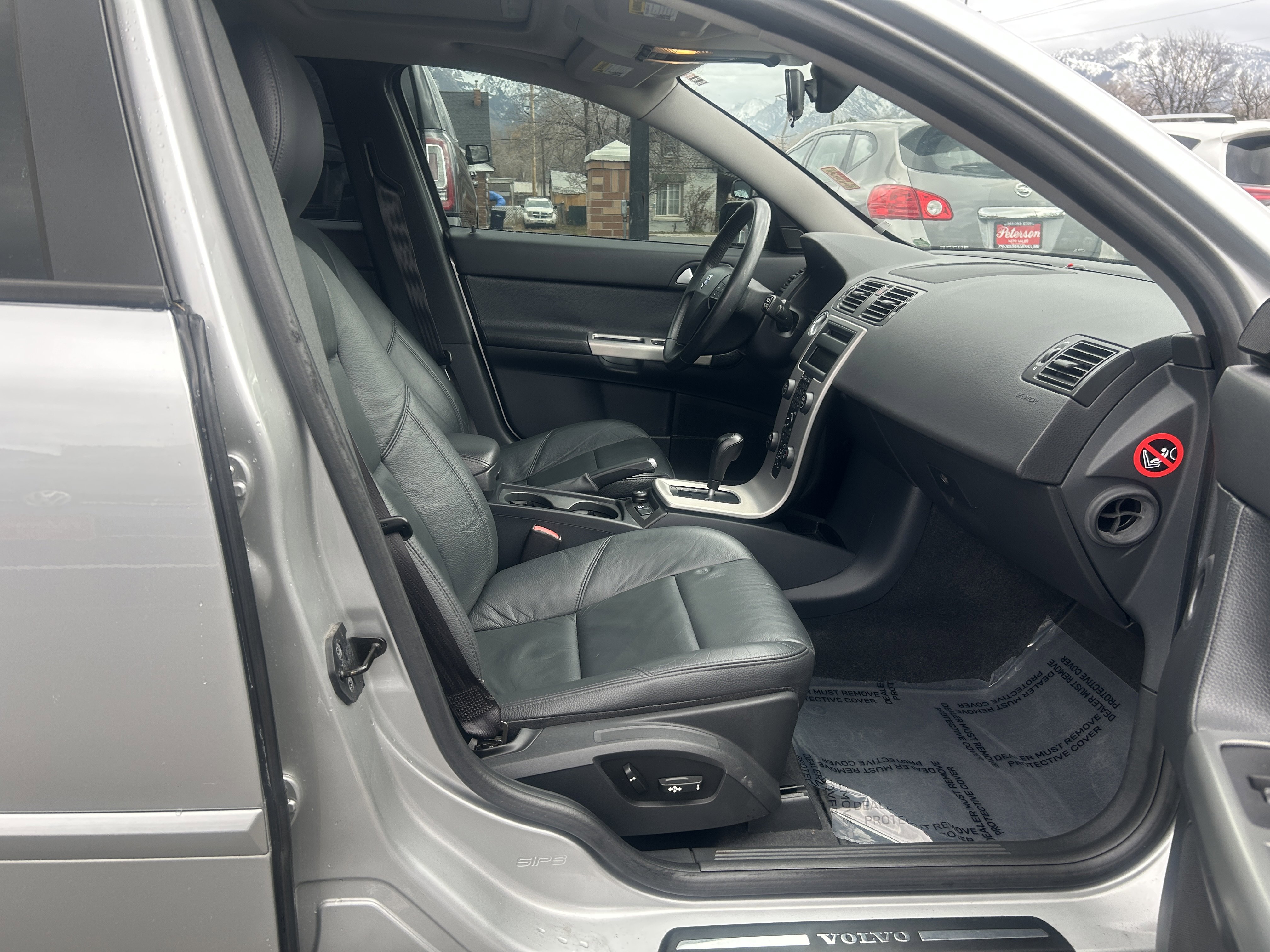 Used 2006 Volvo V50 T5 image 10