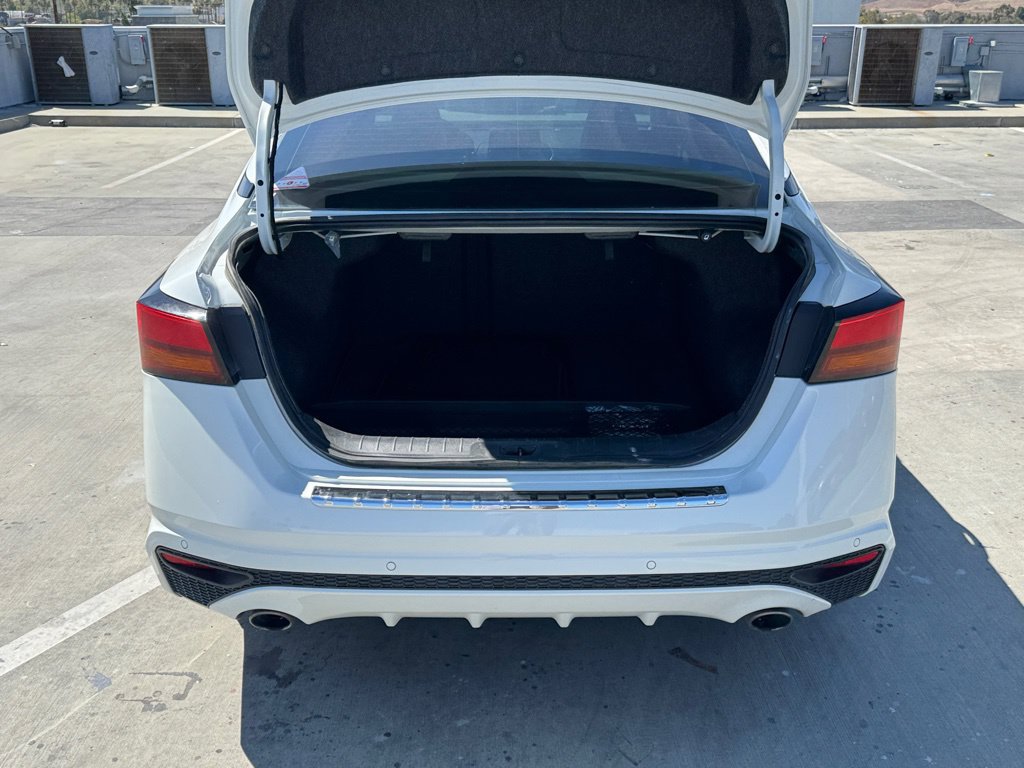 Used 2022 Nissan Altima 2.5 SL FWD image 33