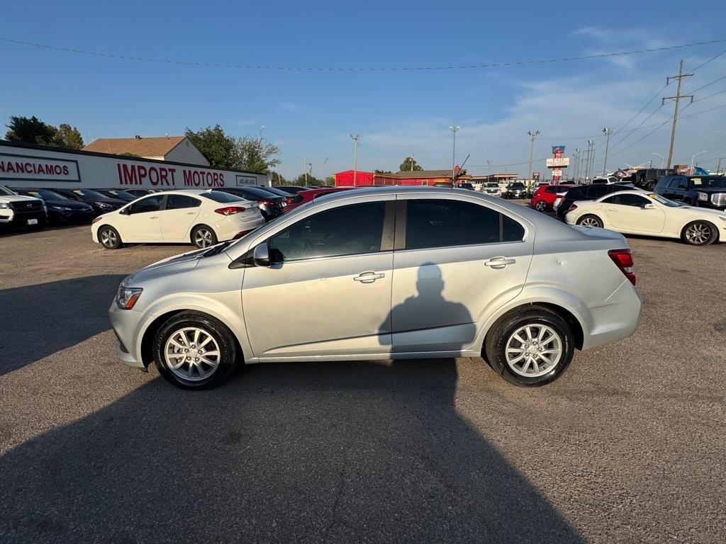 Used 2019 Chevrolet Sonic LT FWD image 5