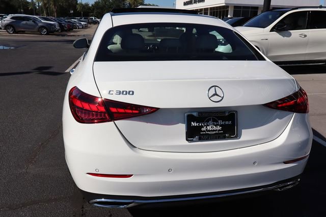 Used 2025 Mercedes-Benz C 300 Sedan image 3