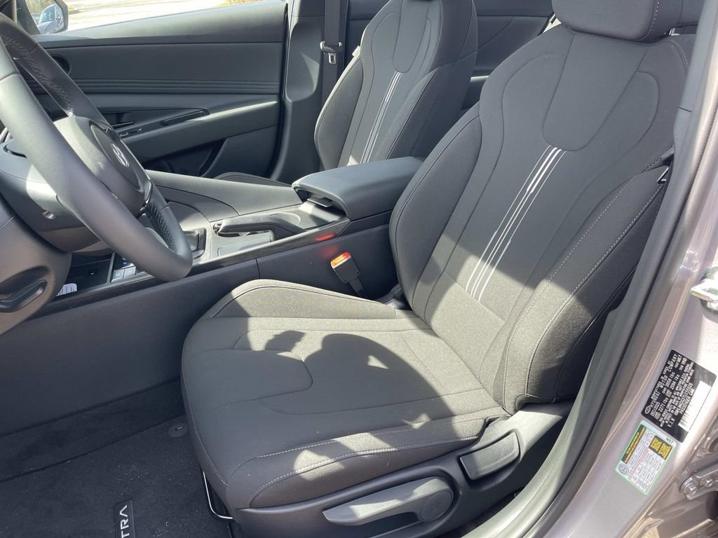 New 2026 Hyundai Elantra Sport FWD image 20