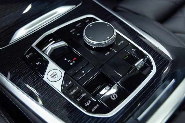 New 2026 BMW X7 xDrive40i image 21