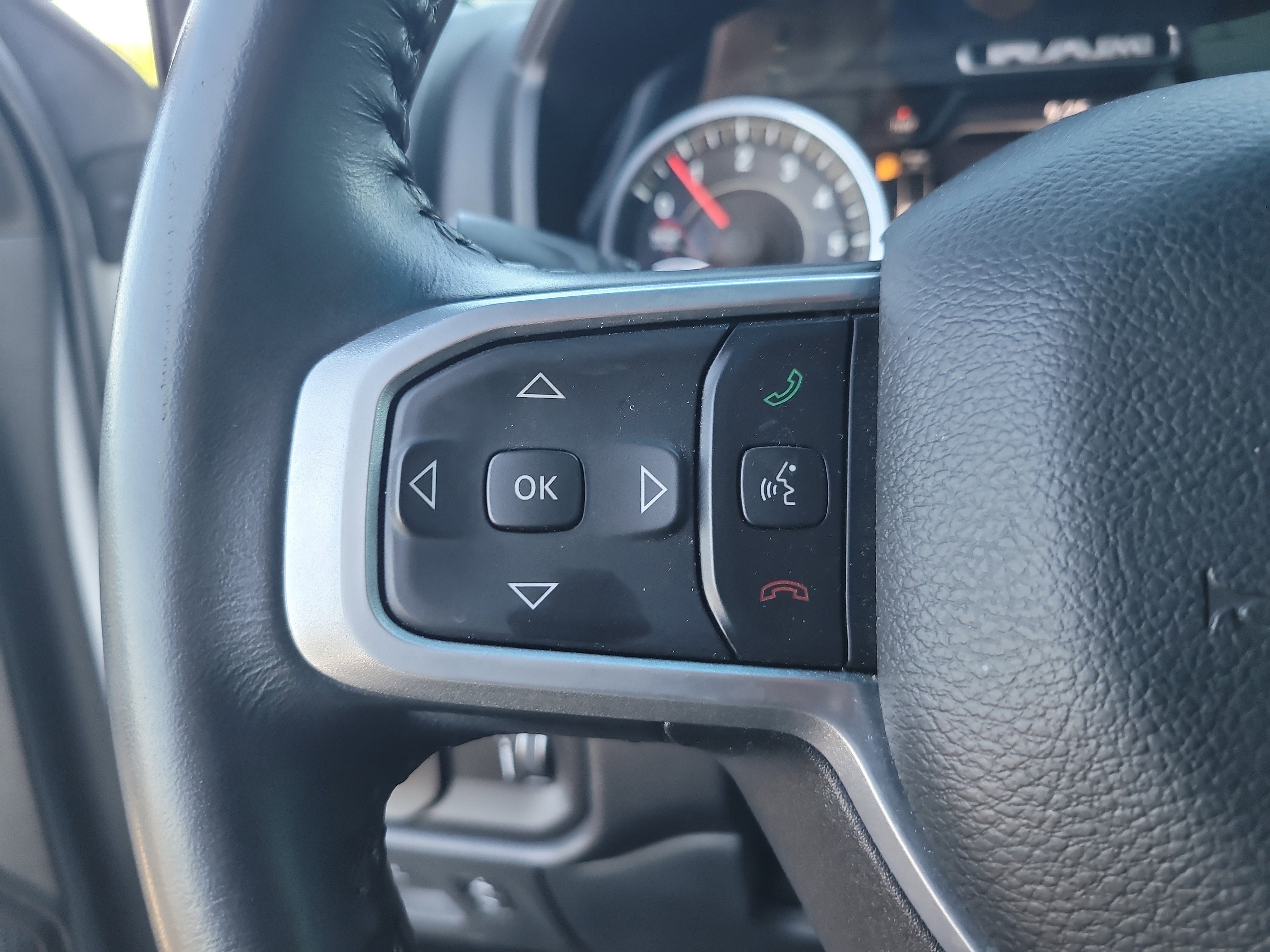 Used 2022 RAM 1500 Big Horn AWD/4WD image 27