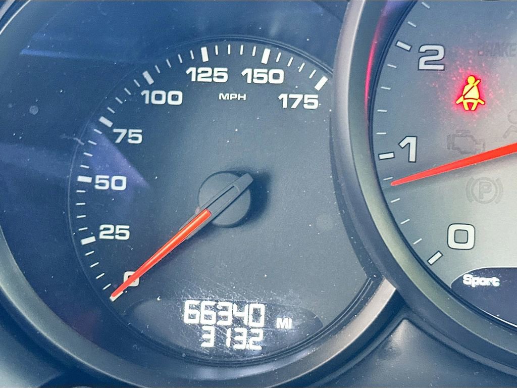 Used 2021 Porsche Macan S AWD/4WD image 12