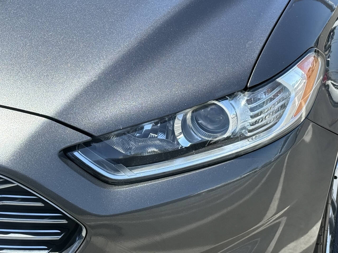 Used 2015 Ford Fusion Energi Titanium w/ Driver Assist Package FWD image 20
