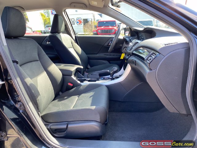 Used 2016 Honda Accord LX image 6