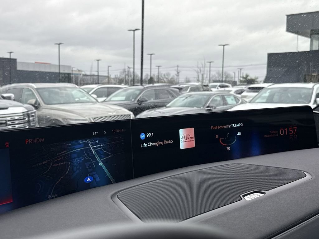 Used 2025 Lincoln Navigator L Reserve w/ Jet Appearance Package image 16