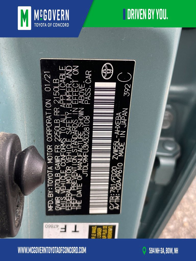 Used 2021 Toyota Prius LE w/ Carpet Mat Package (TMS) AWD/4WD image 33