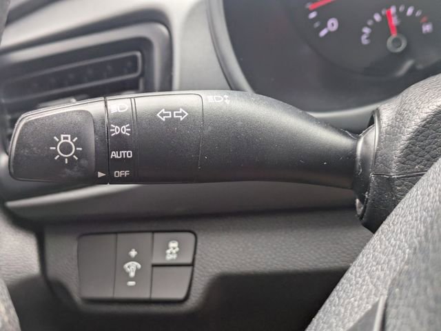Used 2022 Kia Rio S image 27