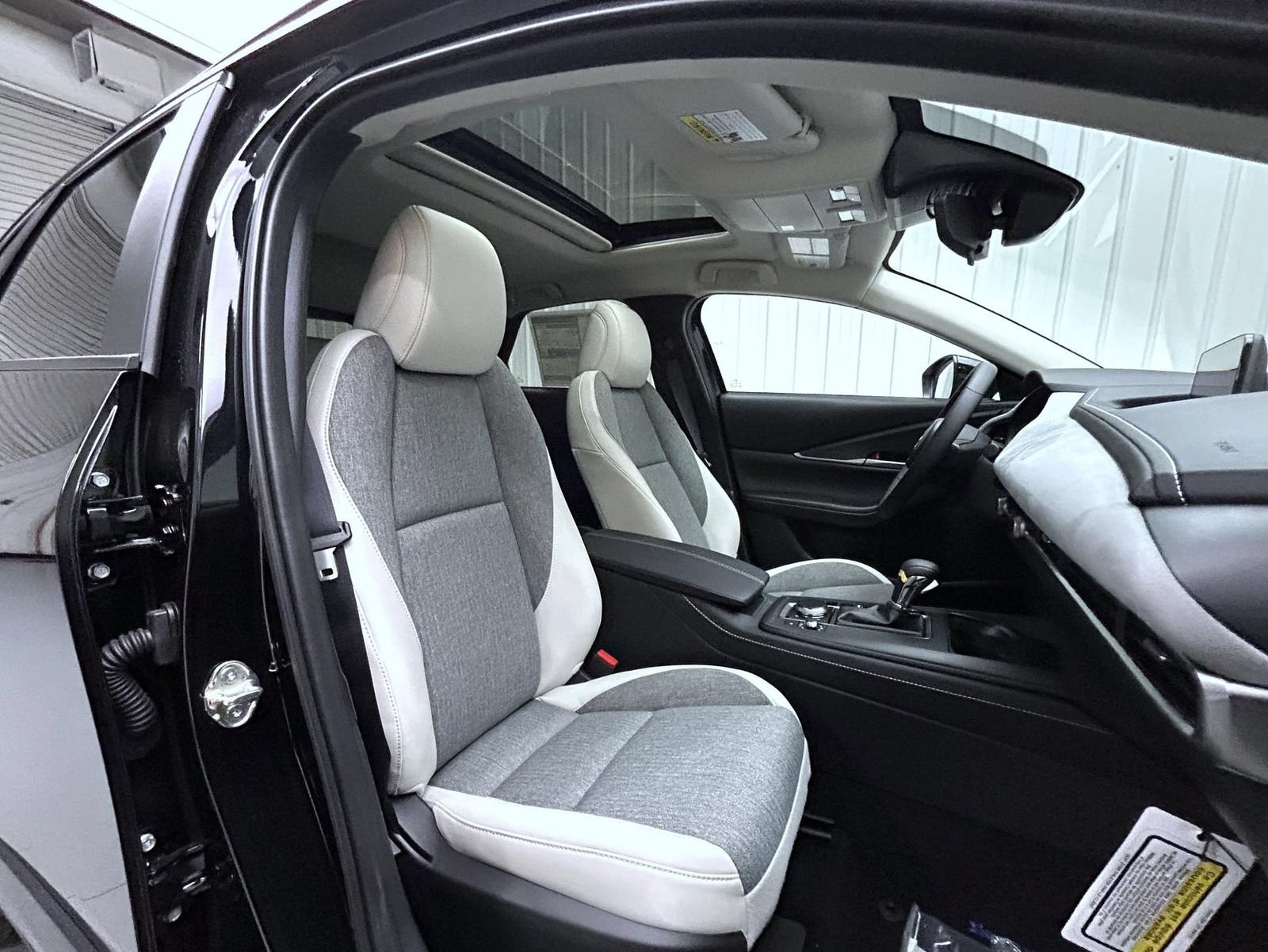 New 2026 MAZDA CX-30 Aire Edition AWD/4WD image 16