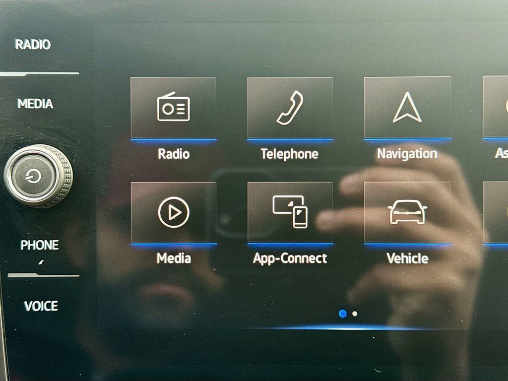 Used 2024 Volkswagen Tiguan SE image 14