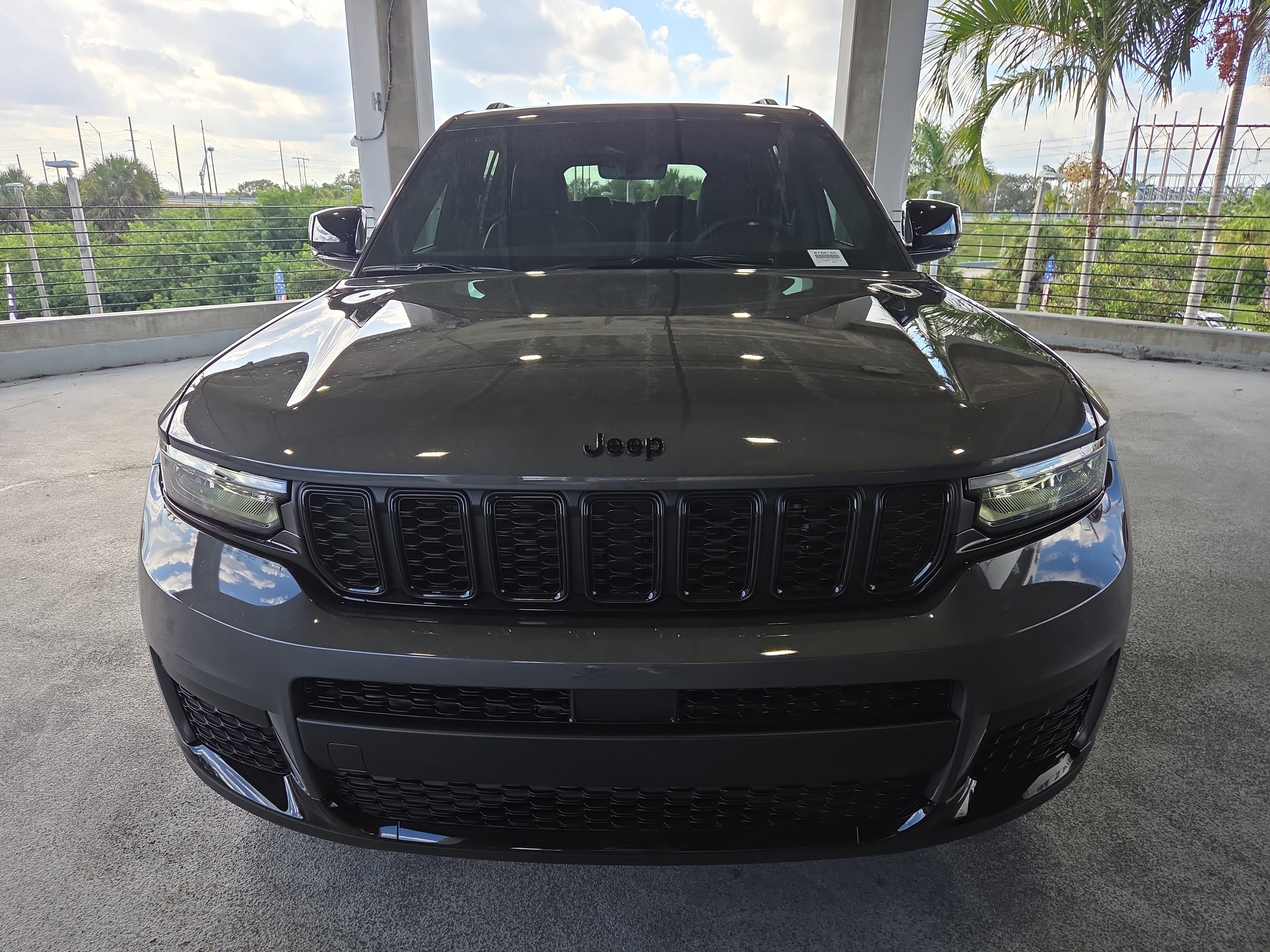 New 2025 Jeep Grand Cherokee L Altitude AWD/4WD image 3