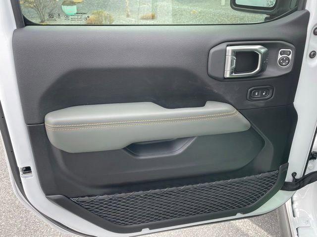 New 2026 Jeep Gladiator Mojave image 11