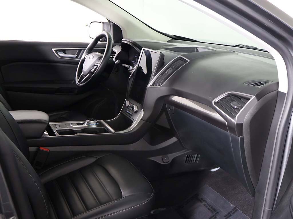 Used 2024 Ford Edge SEL w/ Convenience Package image 22