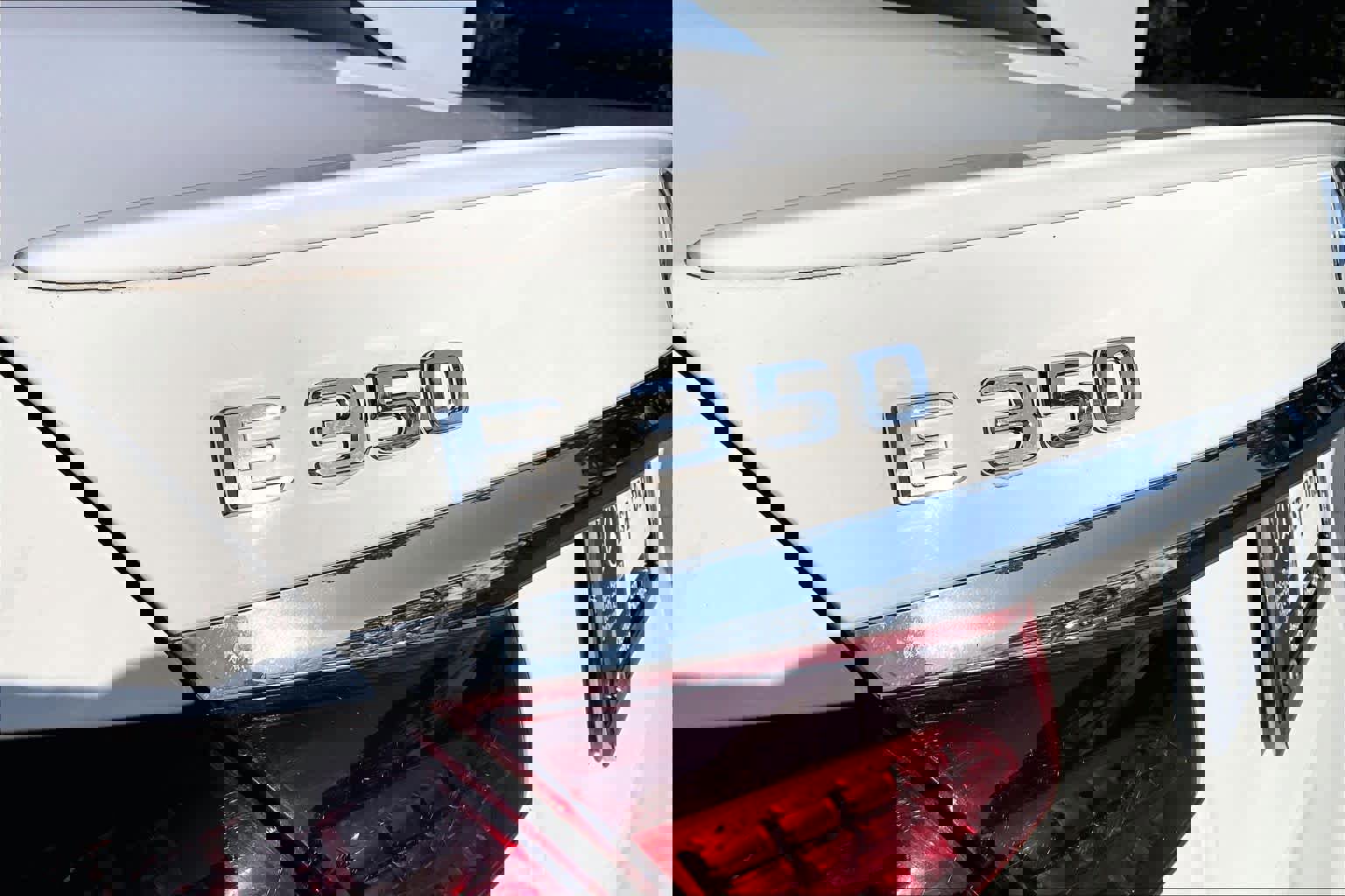 Used 2022 Mercedes-Benz E 350 Sedan image 29