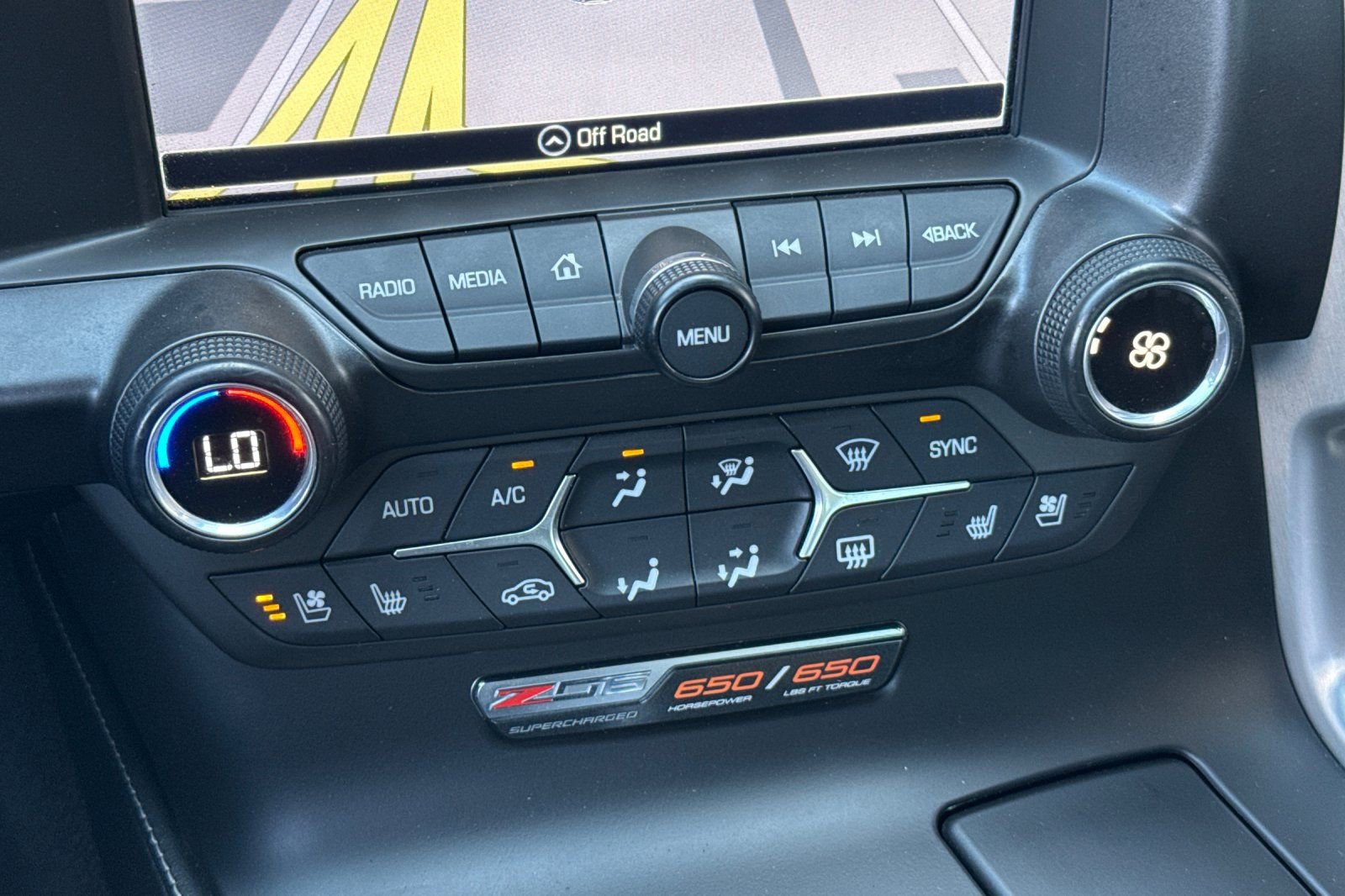 Used 2018 Chevrolet Corvette Z06 RWD image 26