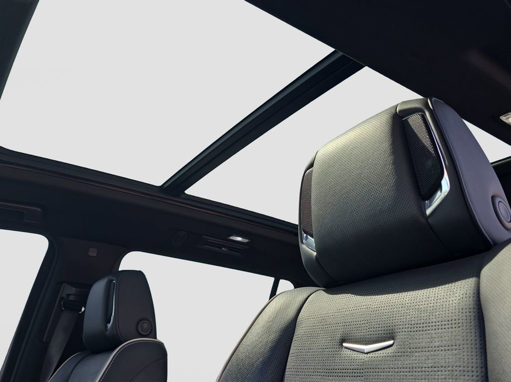 Used 2022 Cadillac Escalade ESV Premium Luxury image 8